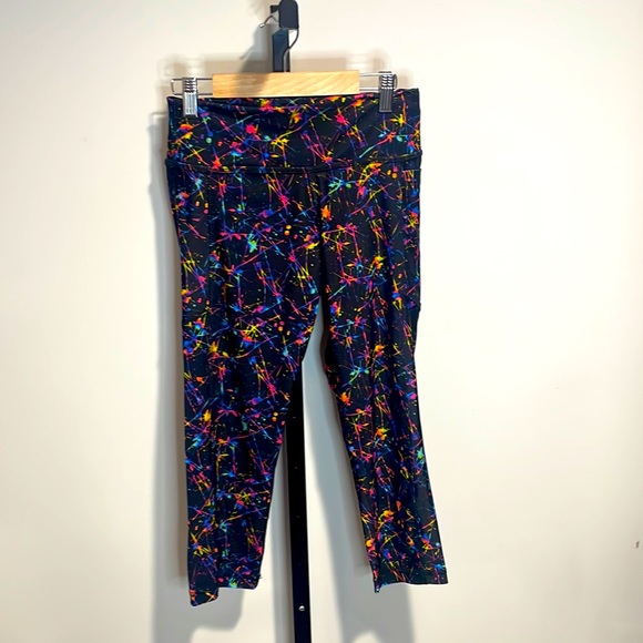 Tepuy Activewear women’s retro splatter cropped leggings size m/l - Picture 1 of 3